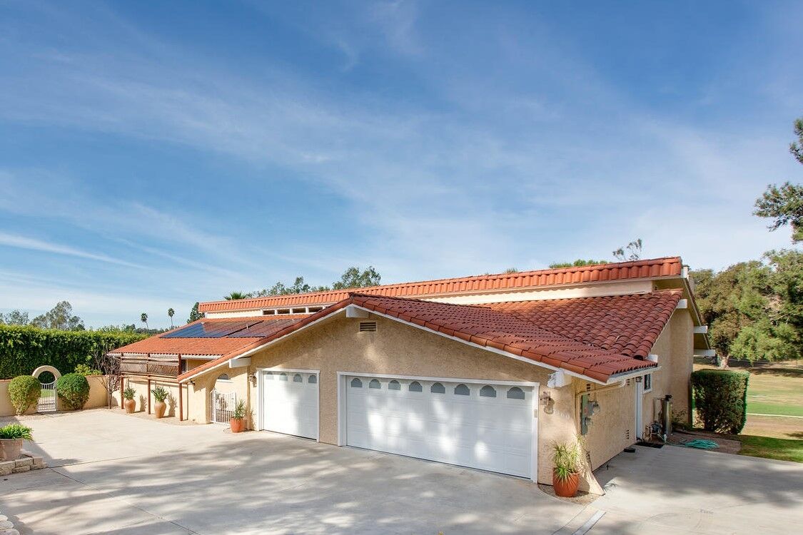 Property Photo: 17160 Cloudcroft Dr CA 92064