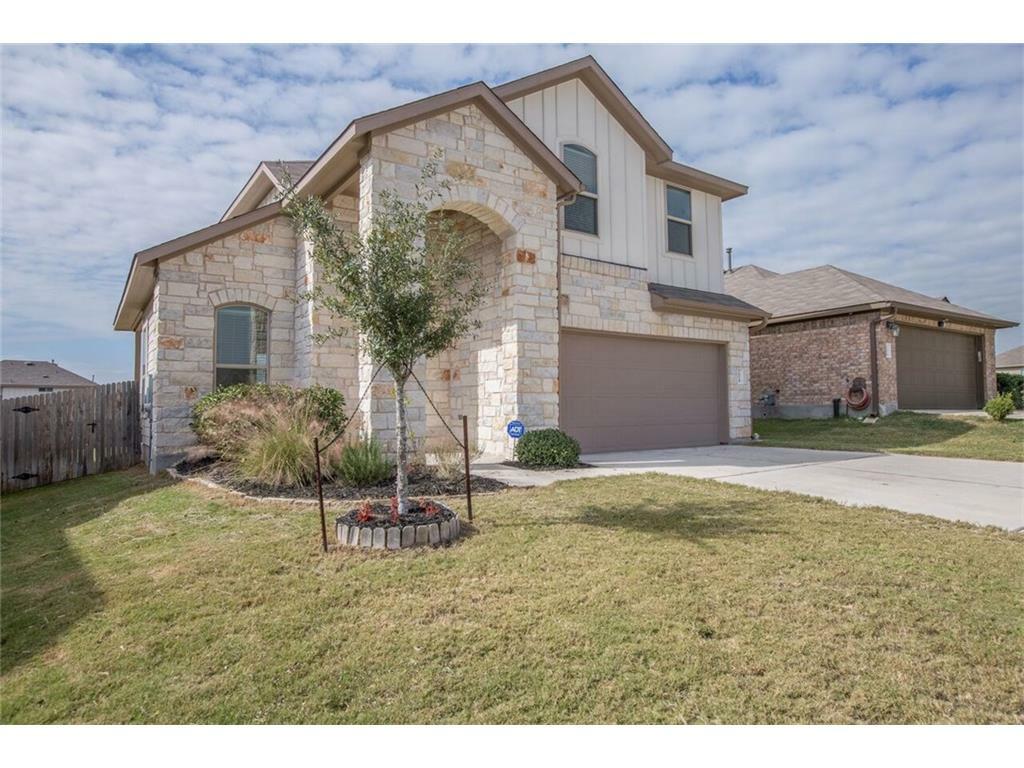 Property Photo:  204 Wildfire Cove  TX 78610 