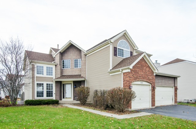 Property Photo: 5402 Crossview Lane IL 60156
