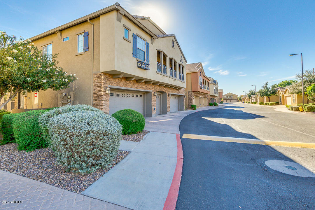 Property Photo:  1350 S Greenfield Road 1129  AZ 85206 