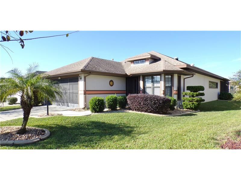 Property Photo:  21621 Queen Elizabeth Court  FL 34748 