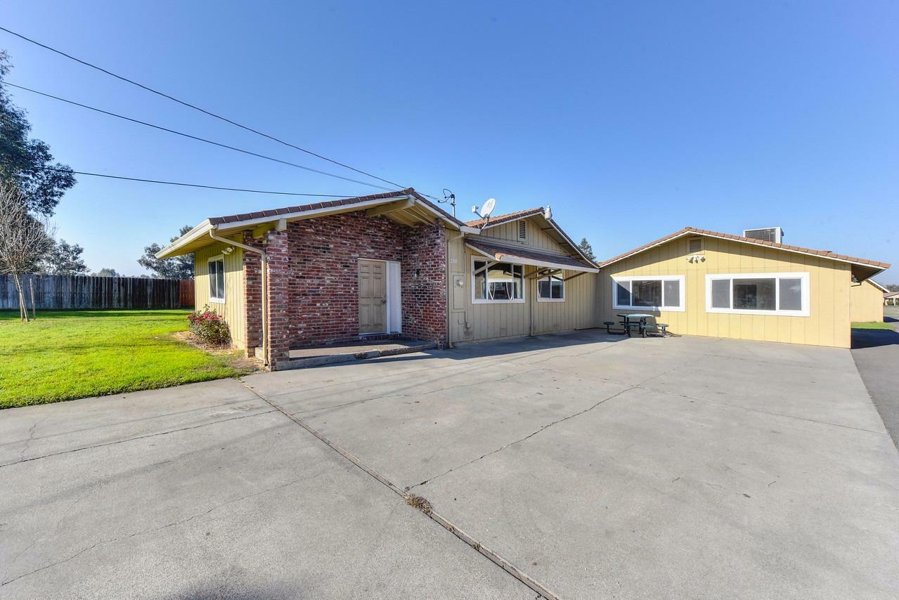 Property Photo:  2397 White Lane  CA 95215 