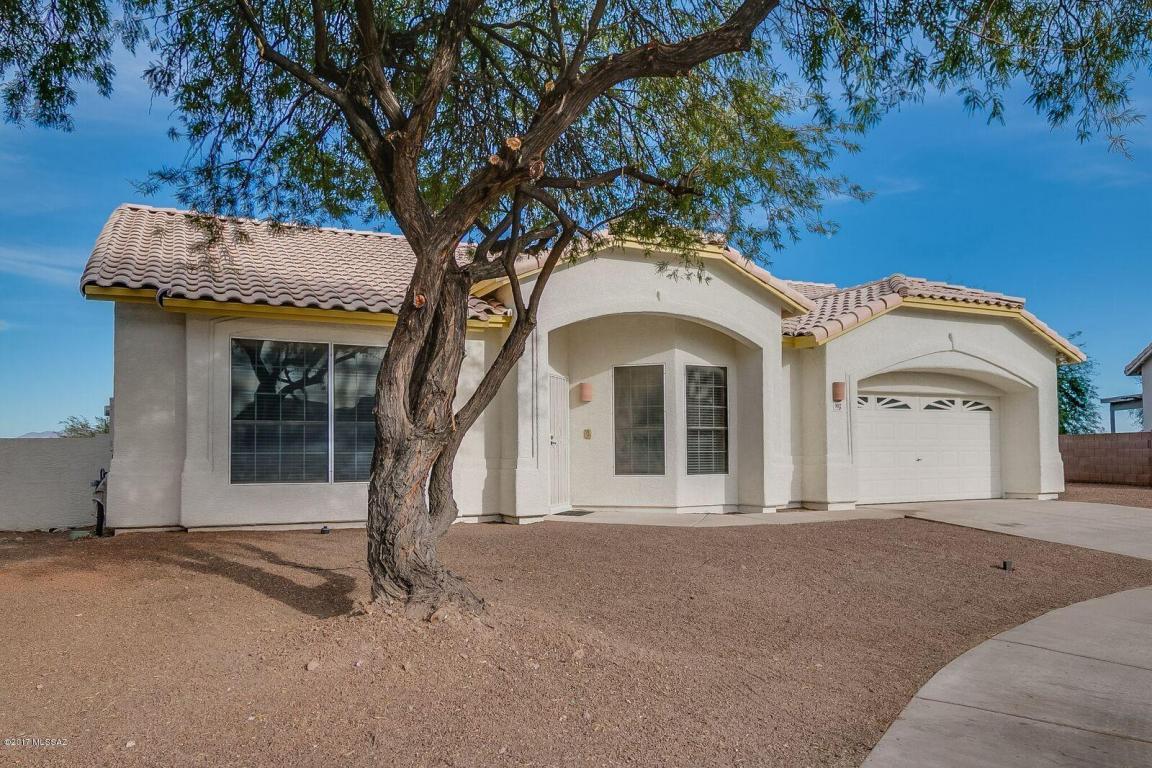 Property Photo: 9002 N Lawndale Drive AZ 85743