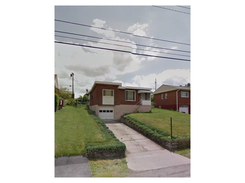 Property Photo: 2512 Old Elizabeth Road PA 15122
