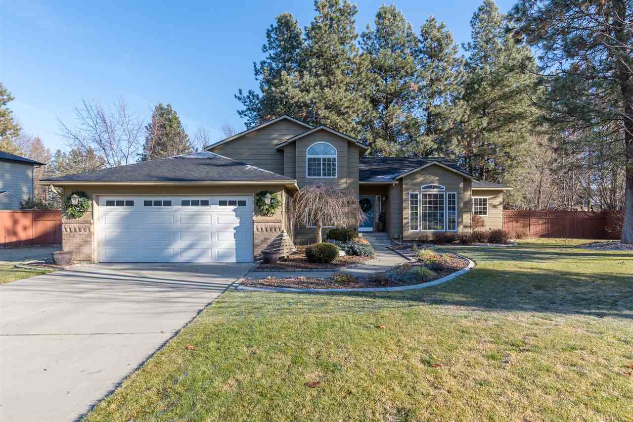 Property Photo: 4827 E Patricia Dr WA 99021-9498