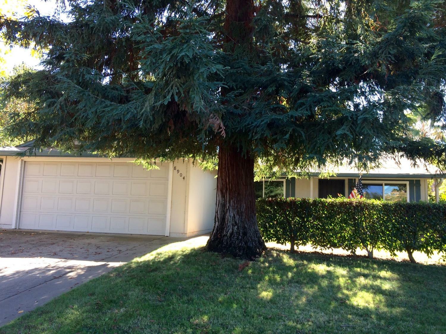 Property Photo:  8904 La Riviera Drive  CA 95826 