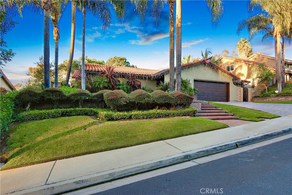 Property Photo: 26012 Via Remolino CA 92691