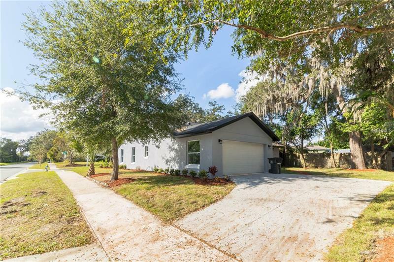 Property Photo:  749 Warwick Place  FL 32803 