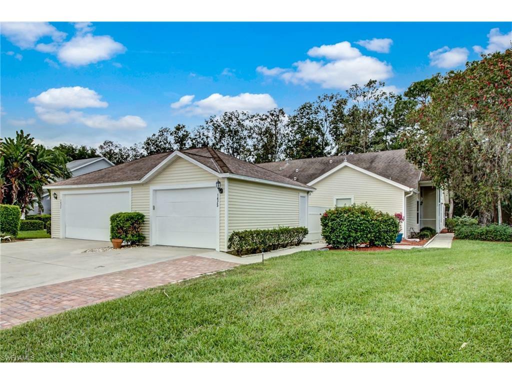 Property Photo:  1425 Monarch Cir  FL 34116 