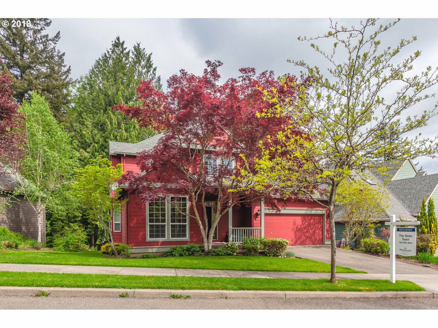 Property Photo:  1817 SW Joshua St  OR 97219 