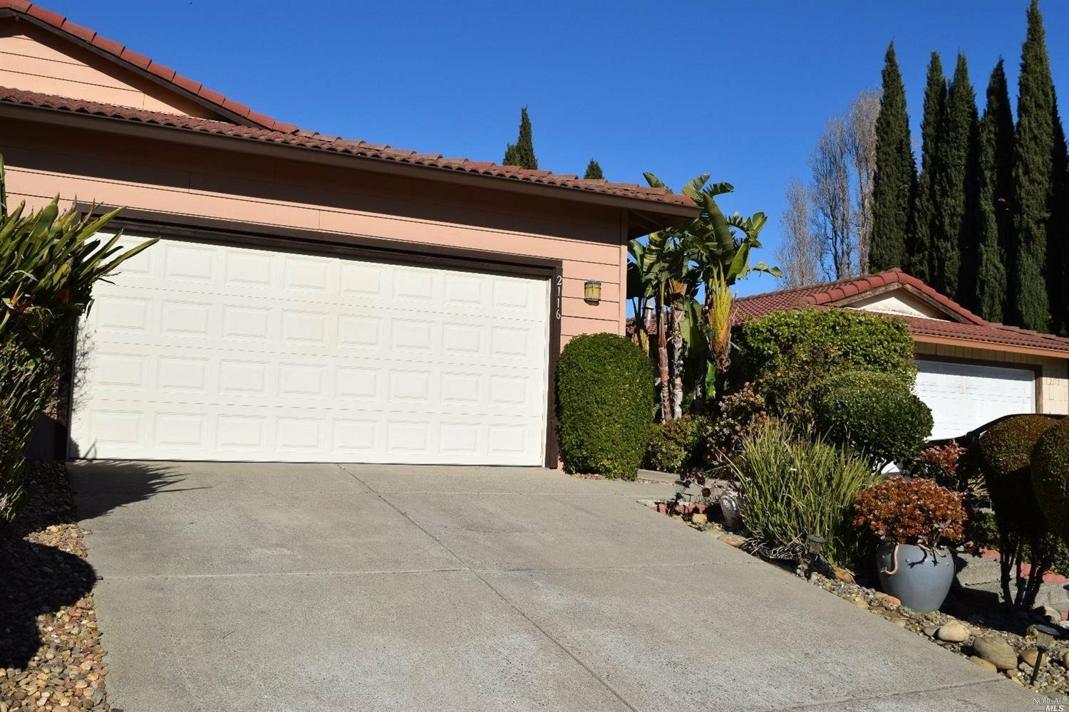 Property Photo:  2116 Greenfield Drive  CA 94534 