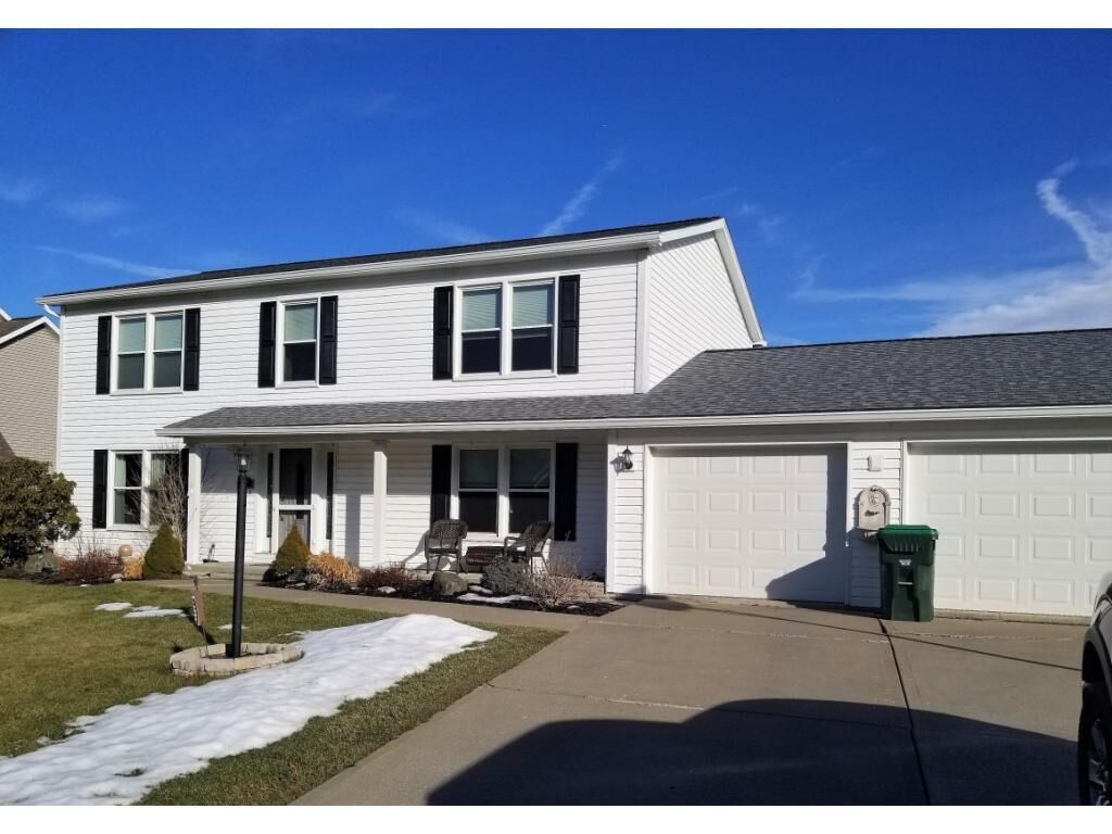 Property Photo:  29 Country Knoll Drive  NY 13901 