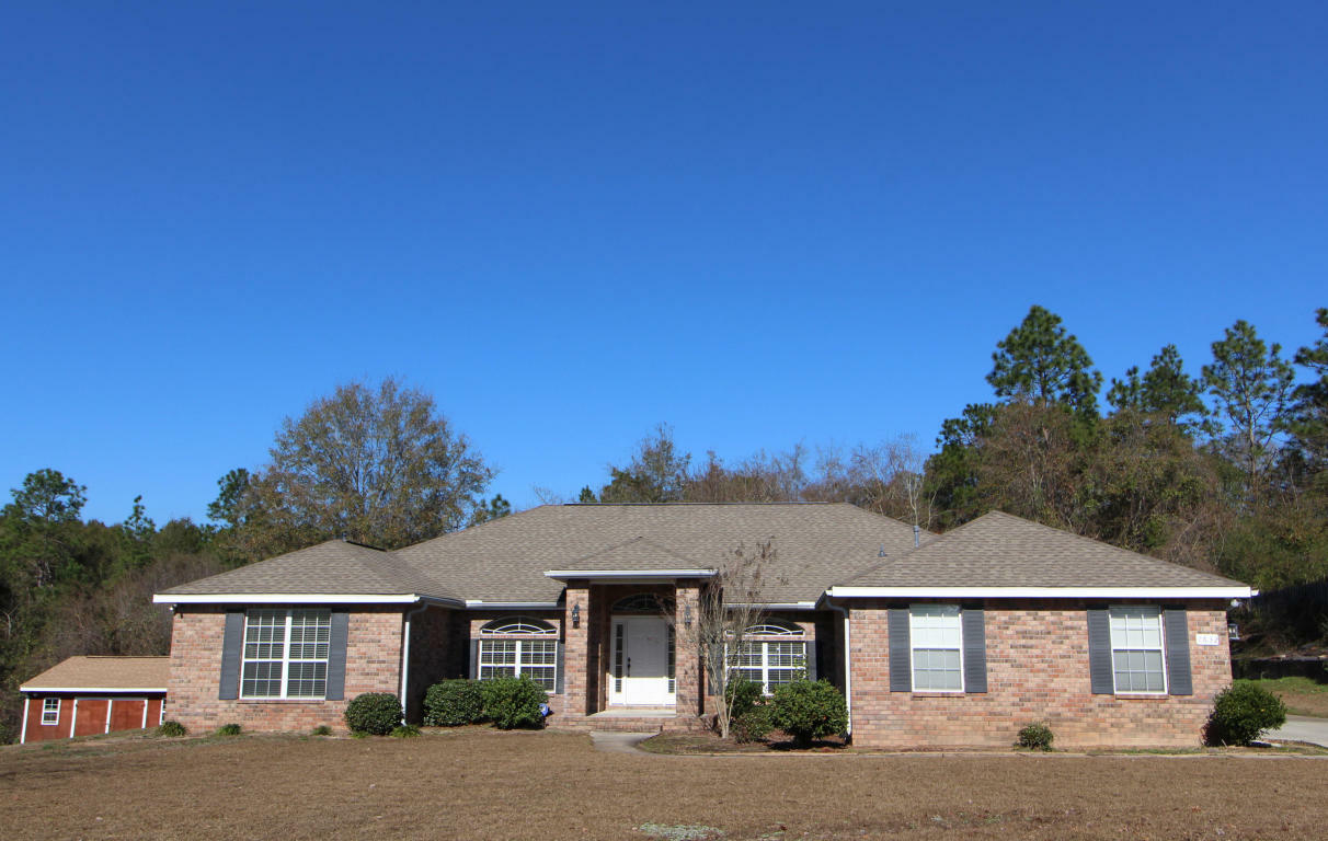 Property Photo:  2632 Paddock Circle  FL 32536 