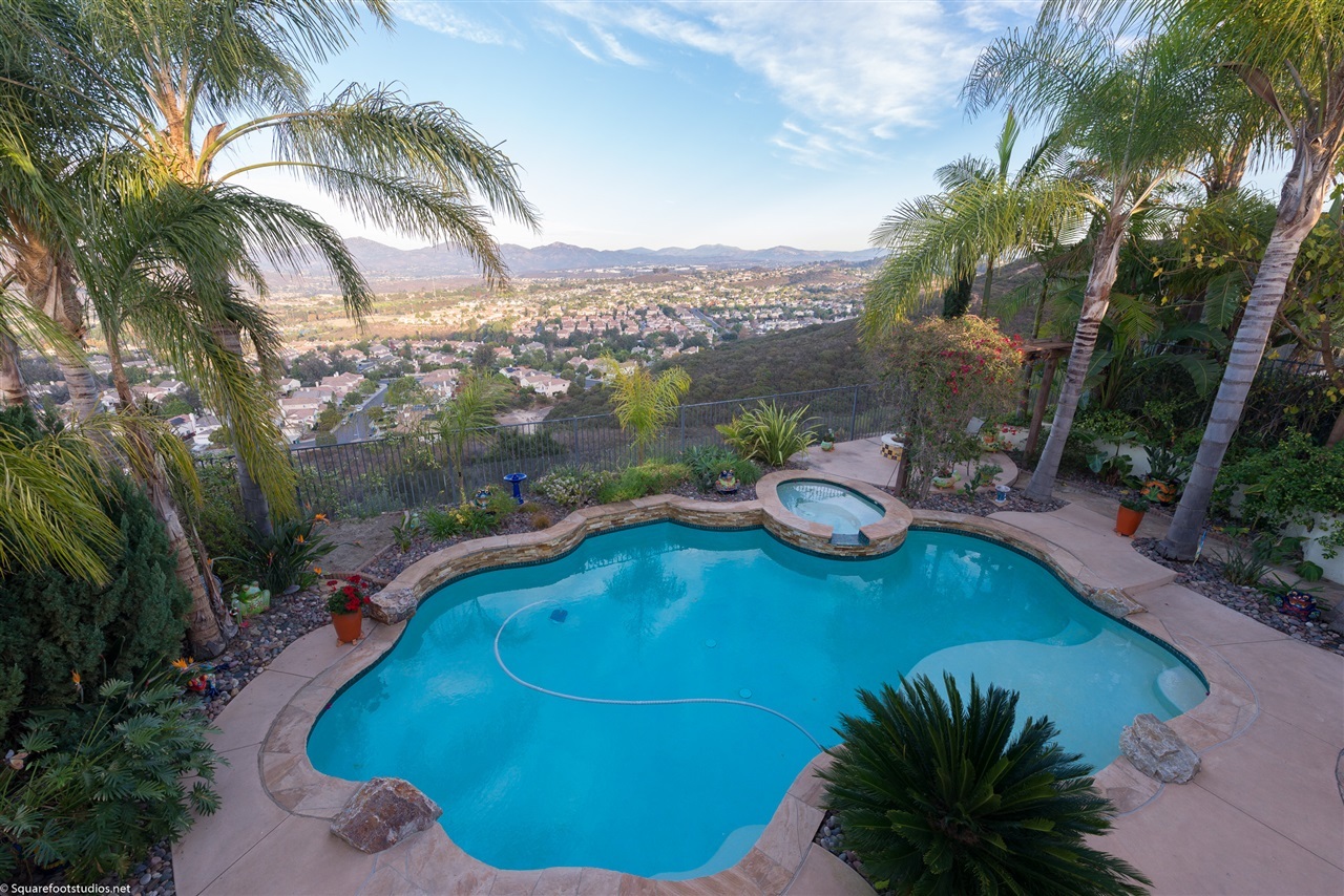 11611 Swan Lake Drive  San Diego CA 92131 photo