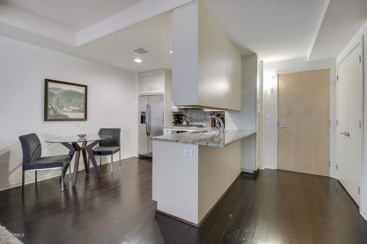 Property Photo:  7131 E Rancho Vista Drive 3003  AZ 85251 