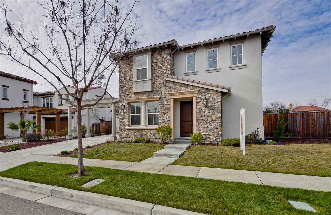 Property Photo: 3393 Nutmeg Park St CA 94582-9999