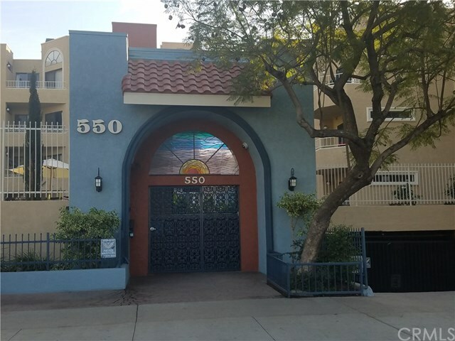 Property Photo:  550 Orange Avenue 141  CA 90802 