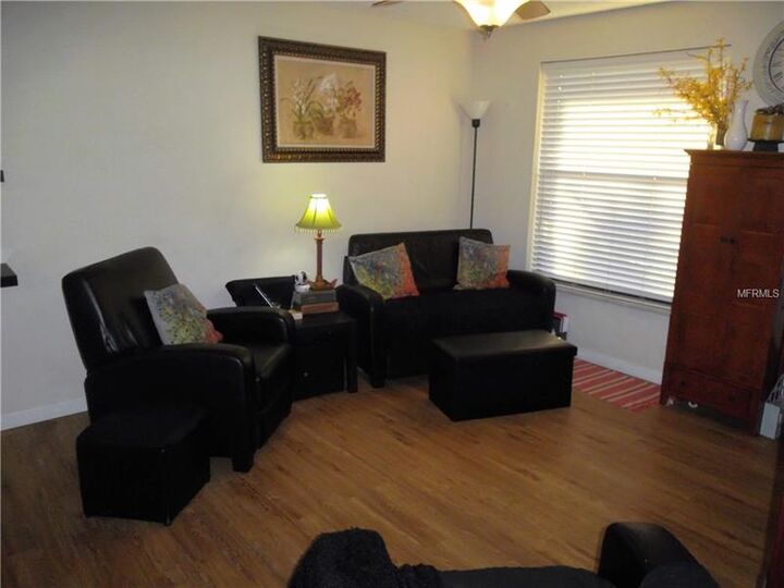 Property Photo:  850 Vincent Drive  FL 32757 