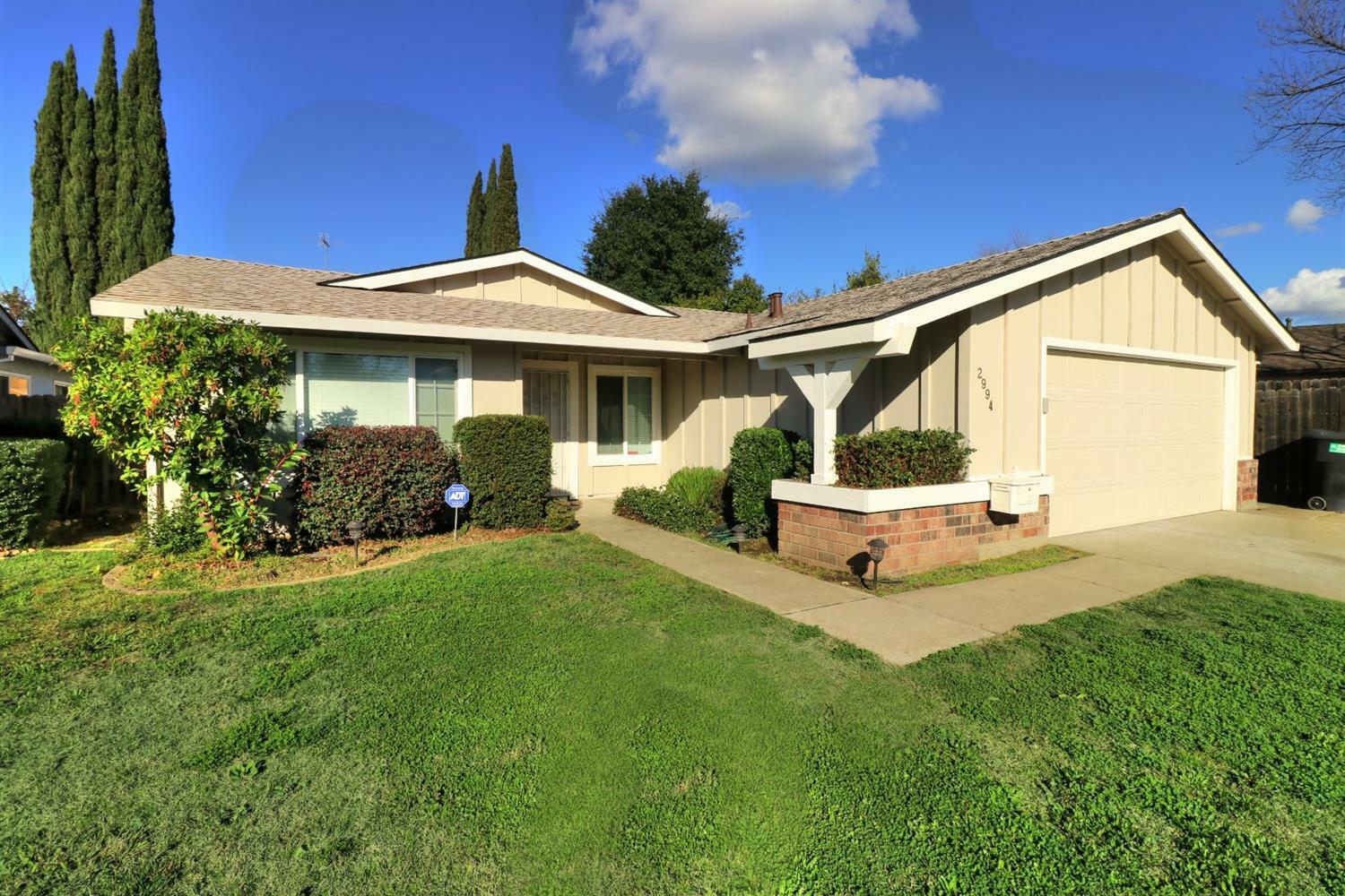 Property Photo:  2994 Rosemont Drive  CA 95826 