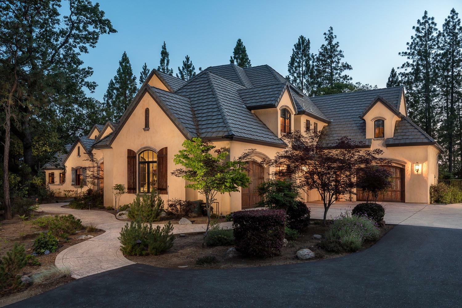 Property Photo: 1339 Shady Tree Lane CA 95722