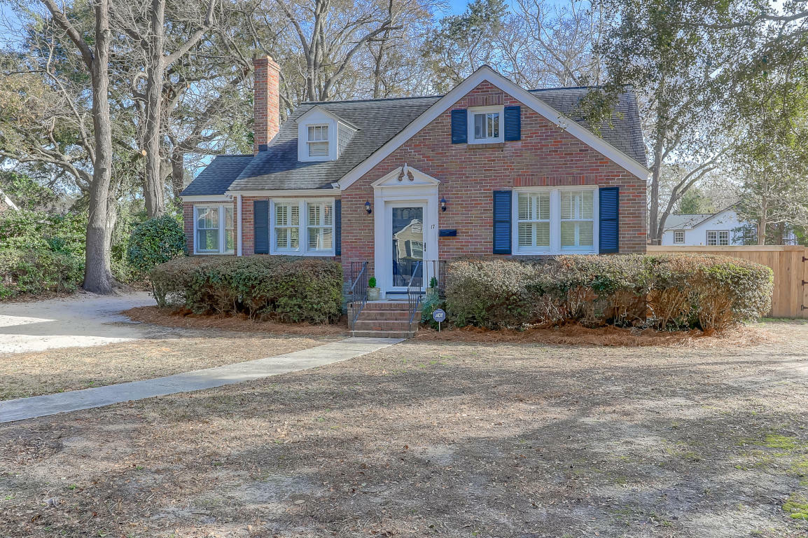 Property Photo:  17 Oakdale Place  SC 29407 