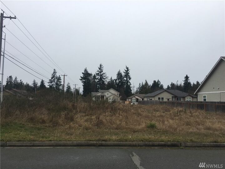 999 Madeline St  Port Angeles WA 98363 photo