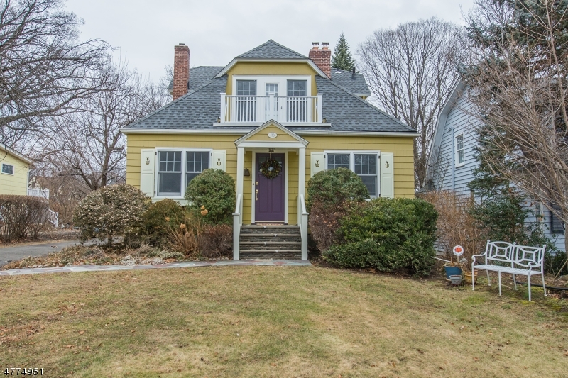 Property Photo:  113 Wildwood Ave  NJ 07043 