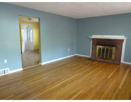 Property Photo: 26 Endmoor Road MA 01886