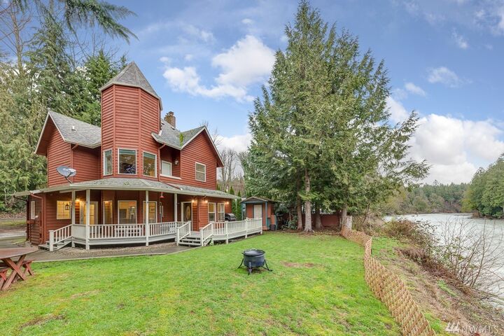 18010 116th Place NE  Arlington WA 98223 photo