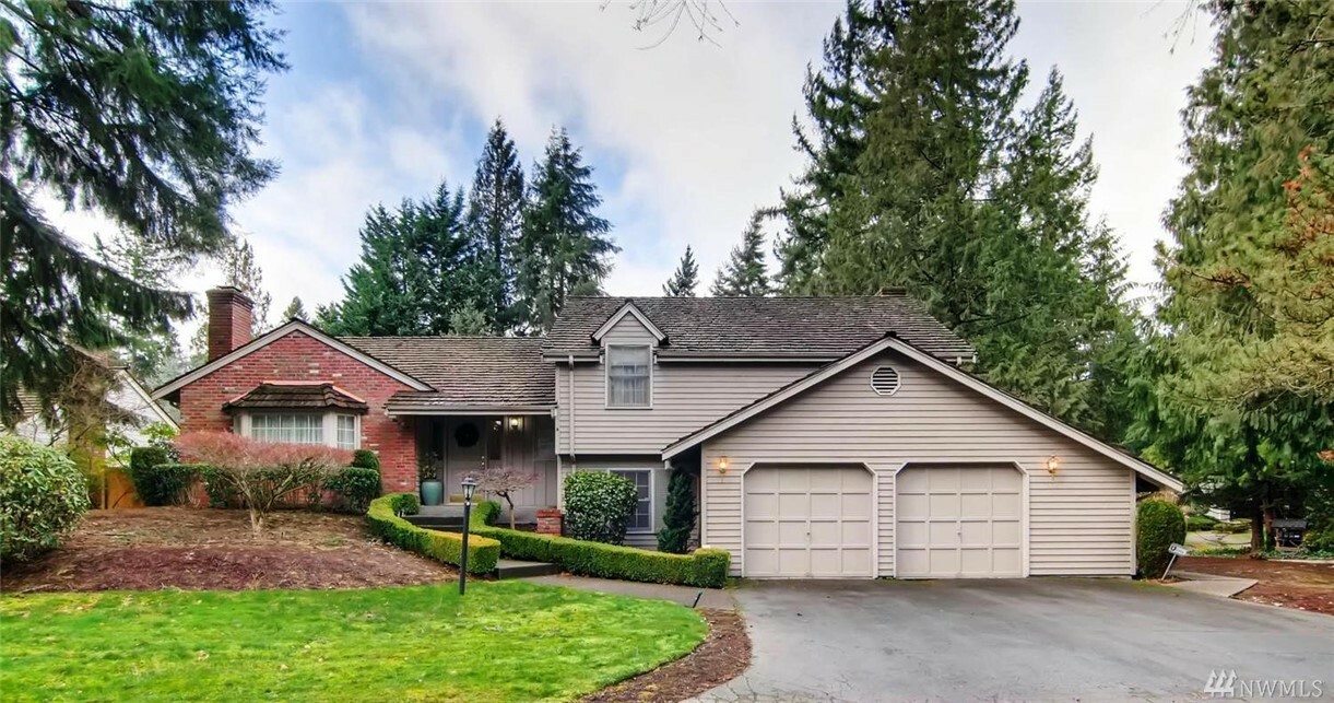 Property Photo: 3615 211th Place NE WA 98074
