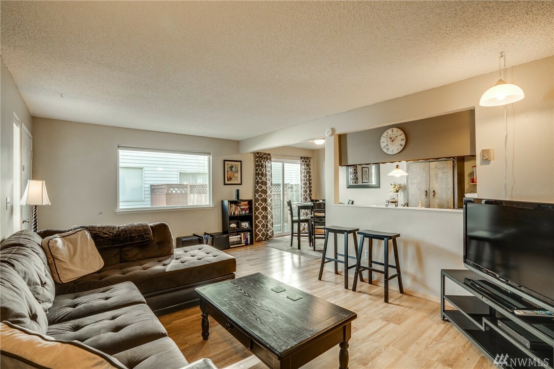 Property Photo: 100 Simon St 38 WA 98802