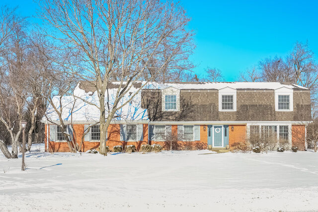 Property Photo: 1896 Hackberry Lane IL 60045
