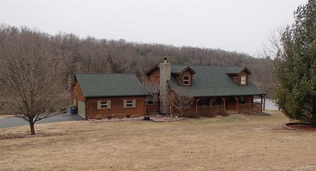 Property Photo:  1032 Oak Ridge Road   63072 