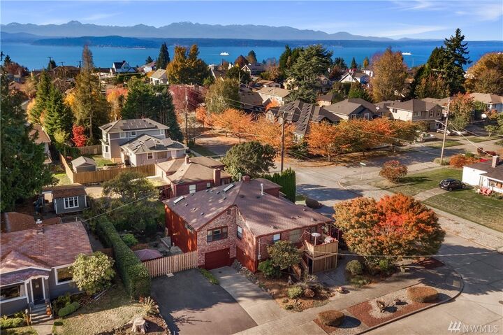 Property Photo: 5303 SW Dakota St WA 98116