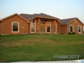 Property Photo:  404 Belo Drive  TX 76542 