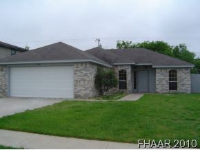 Property Photo:  1002 Clairidge  TX 76549 