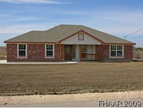 Property Photo:  310 Gaylon Street  TX 76522 
