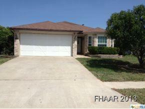 Property Photo: 1308 Saddle Drive TX 76543