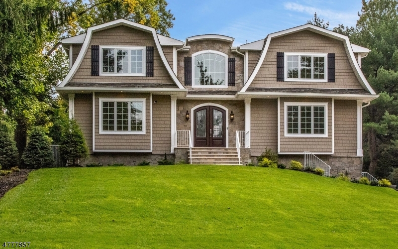 Property Photo: 28 Evergreen Dr NJ 07006
