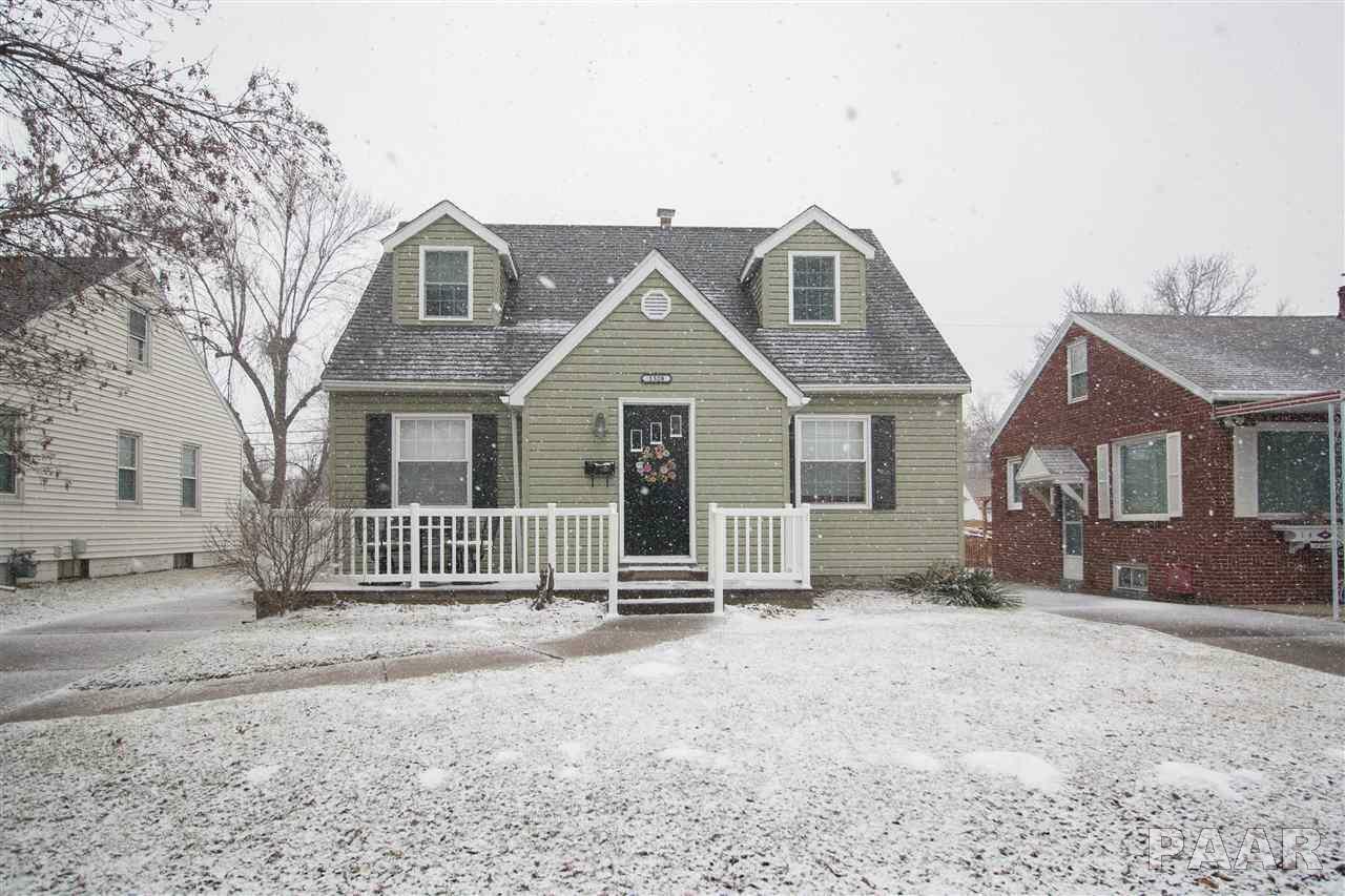 Property Photo:  1328 W Circle  IL 61604 