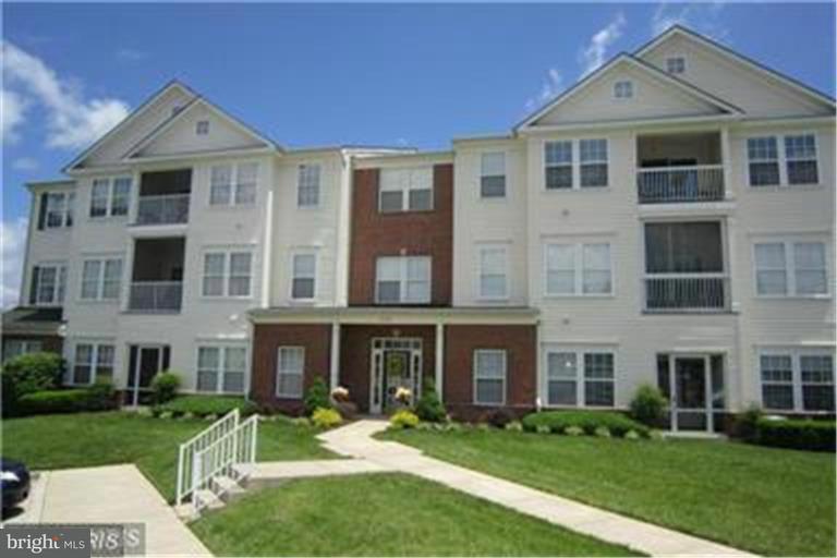 Property Photo: 306 Willrich Circle J MD 21050