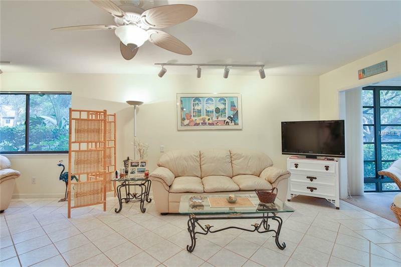 Property Photo:  1715 Pelican Cove Road 335  FL 34231 