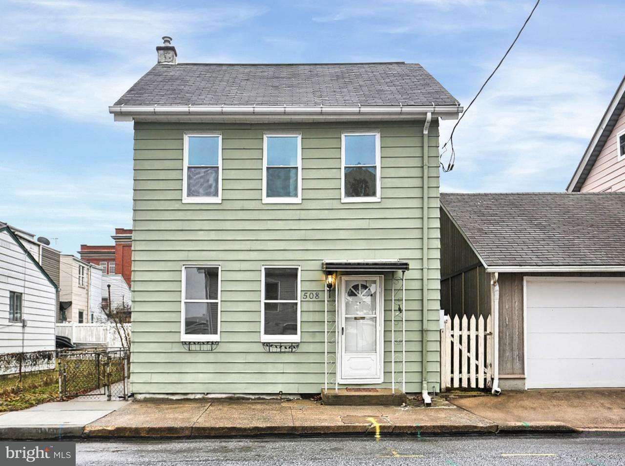 Property Photo:  508 Market Street  PA 17070 