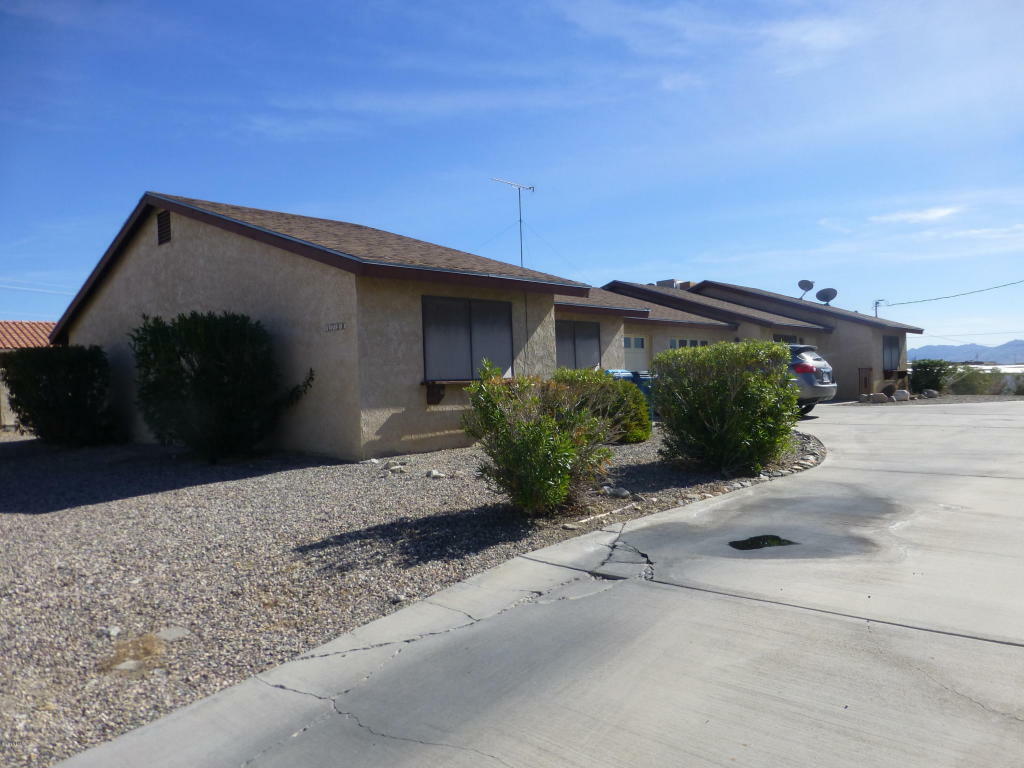 Property Photo:  1730 Kirk Dr  AZ 86404 