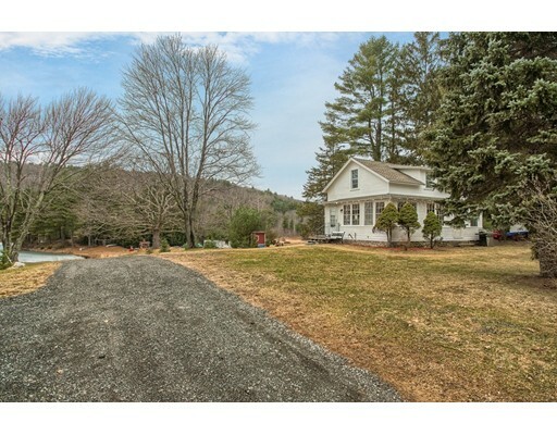 Property Photo:  821 New West Townsend Rd  MA 01462 