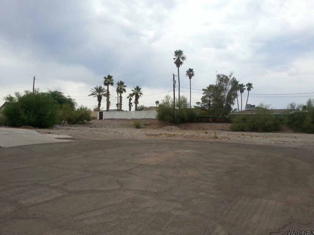 Property Photo:  2600 Cadet Ln  AZ 86403 