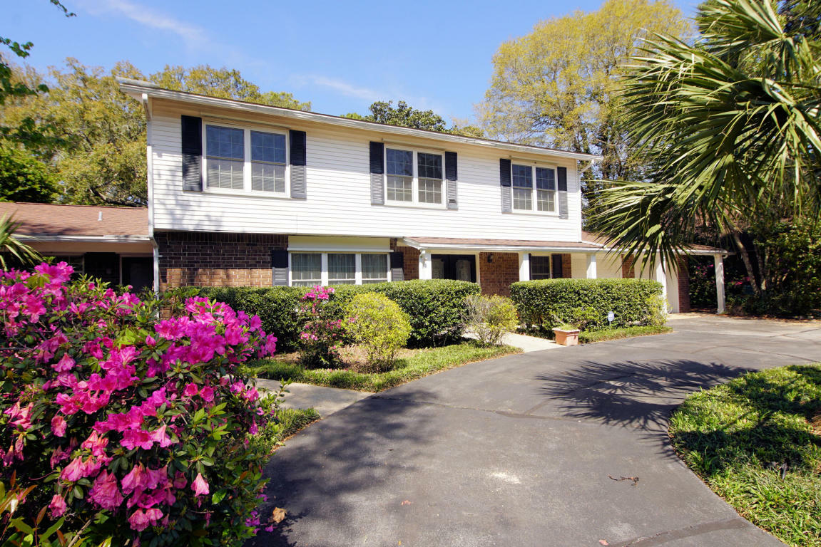 Property Photo: 13 Hickory Avenue FL 32579