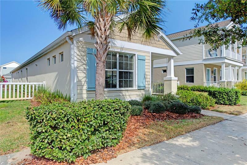 Property Photo:  12524 Shimmering Oak Circle  FL 34293 