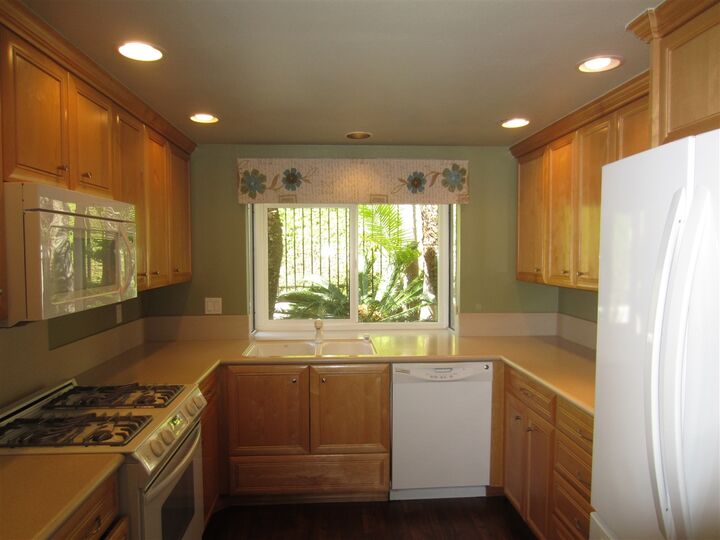 Property Photo: 4022 Caminito Meliado CA 92122