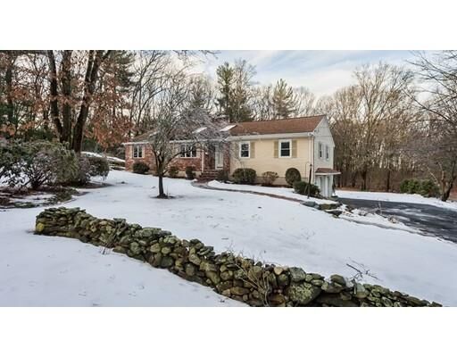Property Photo:  11 Village View Rd  MA 01824 